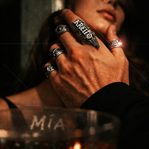 Mía