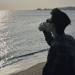 《紧箍下的打工猴》