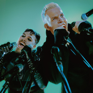 Toiset samanlaiset (feat. Käärijä)