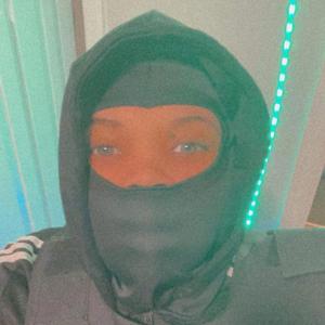 Gfazzo (feat. add2todaklip & Tylilbihh)