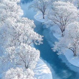 Echoes in the Winter Air