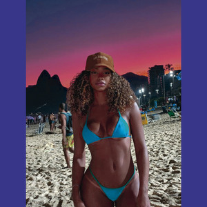 MÃO NO JOELHO VS SEXO PARTE 1