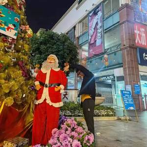 如果你真的爱他把他留下