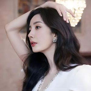 杨幂 - 爱的供养(暮染烟岚 ProgHouse Rmx 2024)