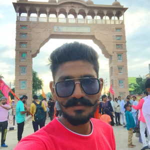 Ringas Ke Mod Pe (Remix)