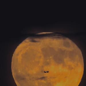 Ride Round (feat. Beda)