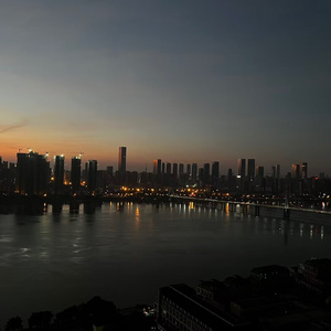 最初的记忆(我很安静陪着你)