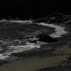 千年泪（摇摇欲坠不只你的泪）