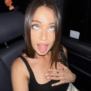 HAA HAA (feat. Glossa)