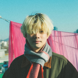 많은 사람 (그중에 하나)