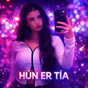 Hún er tía