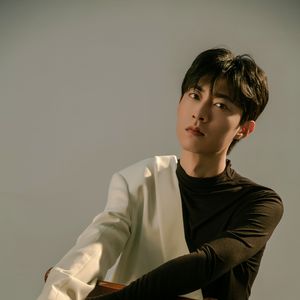 原来占据你内心的人不是我