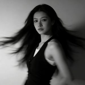 巷子里的猫很自由