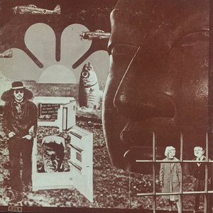 朝もやの中を公園へ