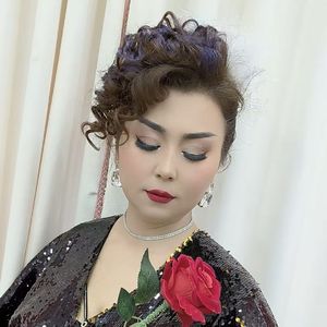 Muhabbat Goya Bir Degiz