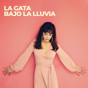 La Gata Bajo la Lluvia (Rocío Dúrcal Cover)
