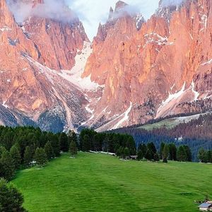 人间烟火不散场