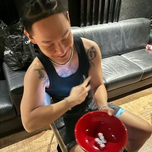 我脱下我的外套披上给你穿（mac demo）