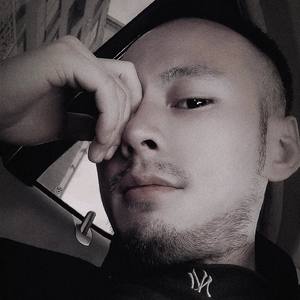 风起的时节笑看落花！