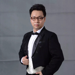 最美的蓝天（伴奏）