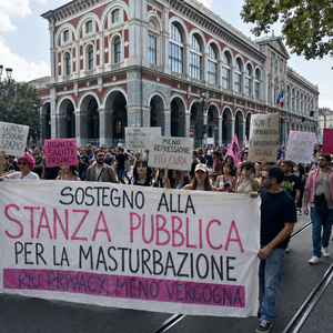 Caricata al Confine