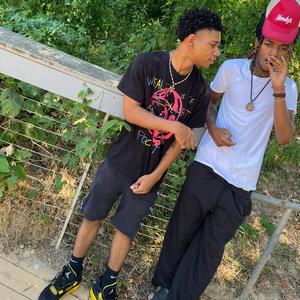 Scorching (feat. blat)