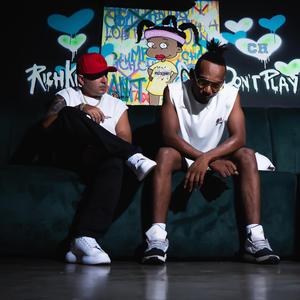 Maquillate (feat. Miller Tz)