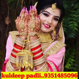 थारी मनम सतावे भायली चुन्नी सु आँसू पूछच