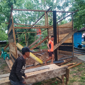 Hanya Uang Yang Ada Dipikiranku Saat Ini