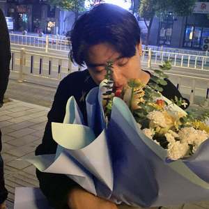 听闻爱情十有九悲