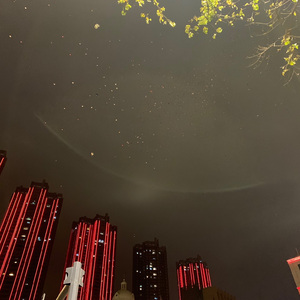 时间的长河很慢 刚好够我为你两难