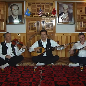 Largoj shka rojet prej ures