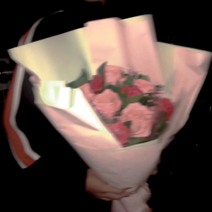 我知道你还在这座城市里