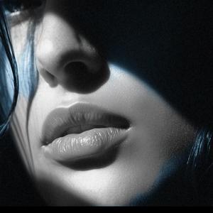 Hidden Club Between Hours