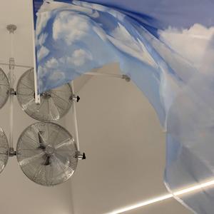 Achtzehn (feat. temi)