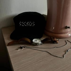 Prayers (feat. Mayze)