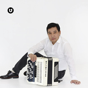 Гитара ойнаймын