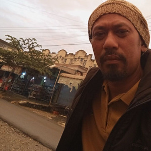 Relawan Teratai Emas