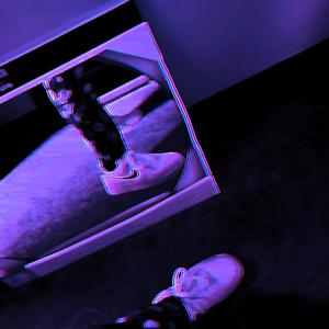 Fall Apart (feat. Pendxng)