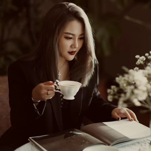 天渐凉,记得早晚添衣;不论,何时何地;都要记得,爱自己,疼自己