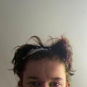 Young & Dumb (feat. Jajy)