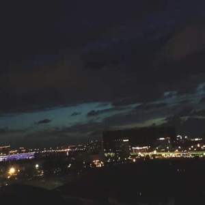 我们不再互道晚安