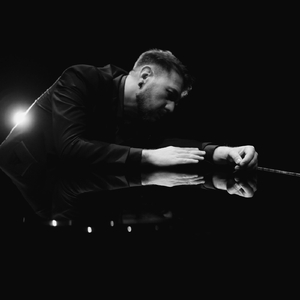 Cálidamente eléctrico