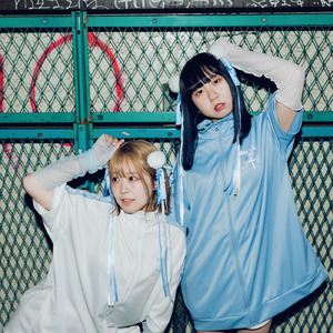 万里の長城を飛び越えて