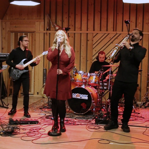 Colaj Muzică De Petrecere