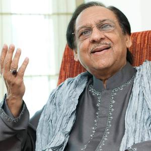 Raat Din (Live)