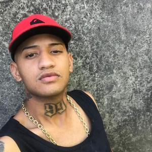 Preto