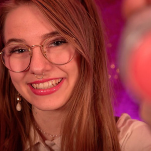 A.S.M.R. Große Schwester Schminkt Dich, Pt. 6