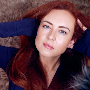 The Paddle Brush & Smooth Hair Sounds