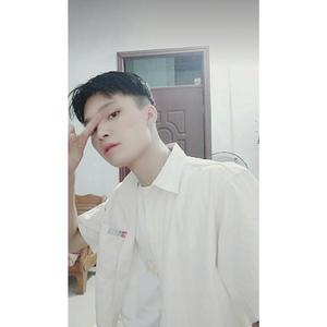 有谁记得我 - 最美的年纪遇见你